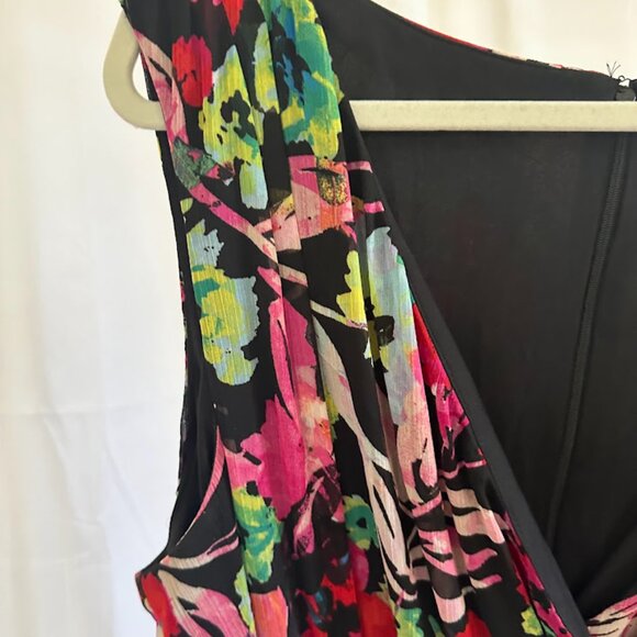 Tahari ASL Women's Plus 24W bright floral wrap front dress with ruffled skirt - Picture 7 of 13